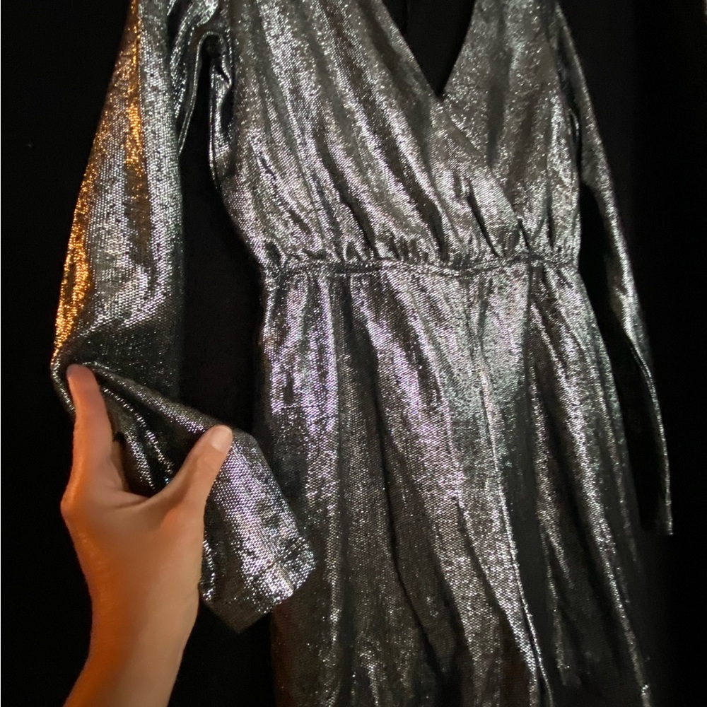 Shimmering Silver long sleeve light weight short suit